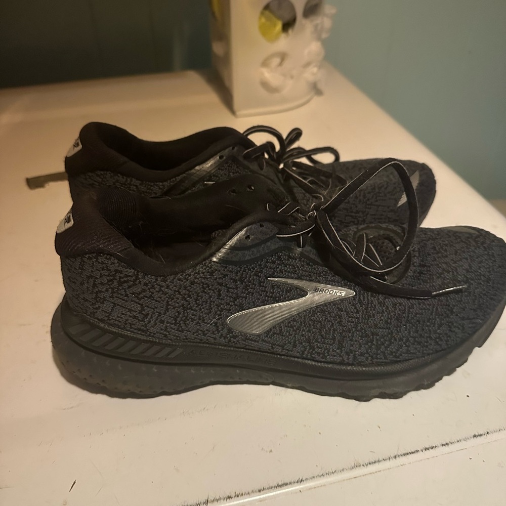 Brooks Women’s Black Running Shoes